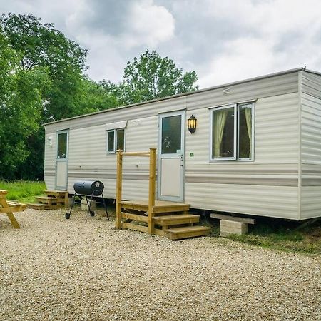 Wind In The Willows: Sleeps 4, Kitchen, Bathroom, Lounge, Wifi Napton on The Hill Zewnętrze zdjęcie